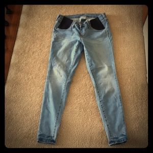 Old Navy Maternity Jeans